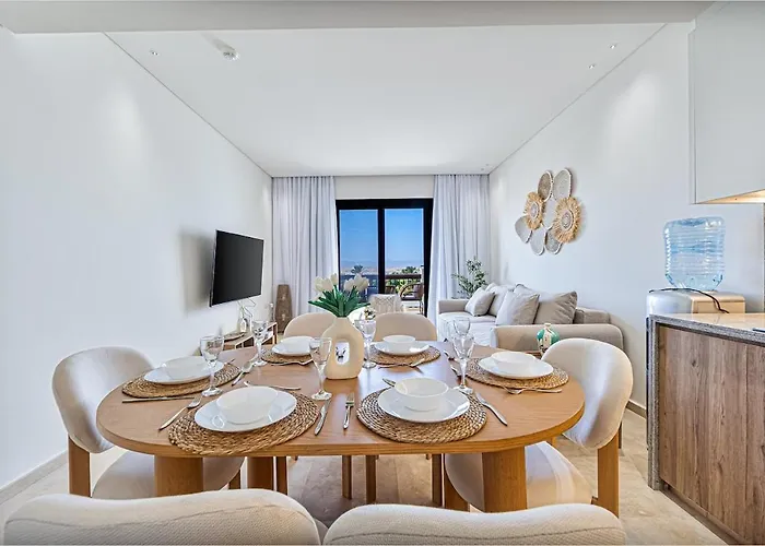 Stylishly Furnished And Quietly Located Apartment