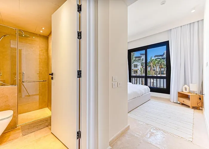 Stylishly Furnished And Quietly Located Apartment