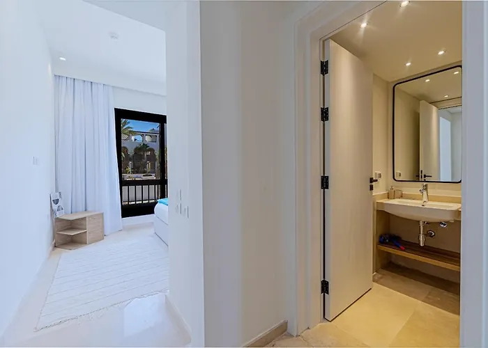 Stylishly Furnished And Quietly Located Hurghada